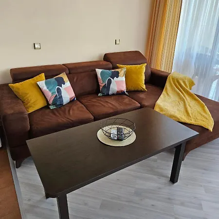 Perla South צרבו